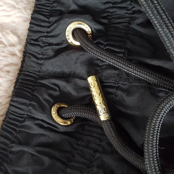 Short - Picture 2 of 4